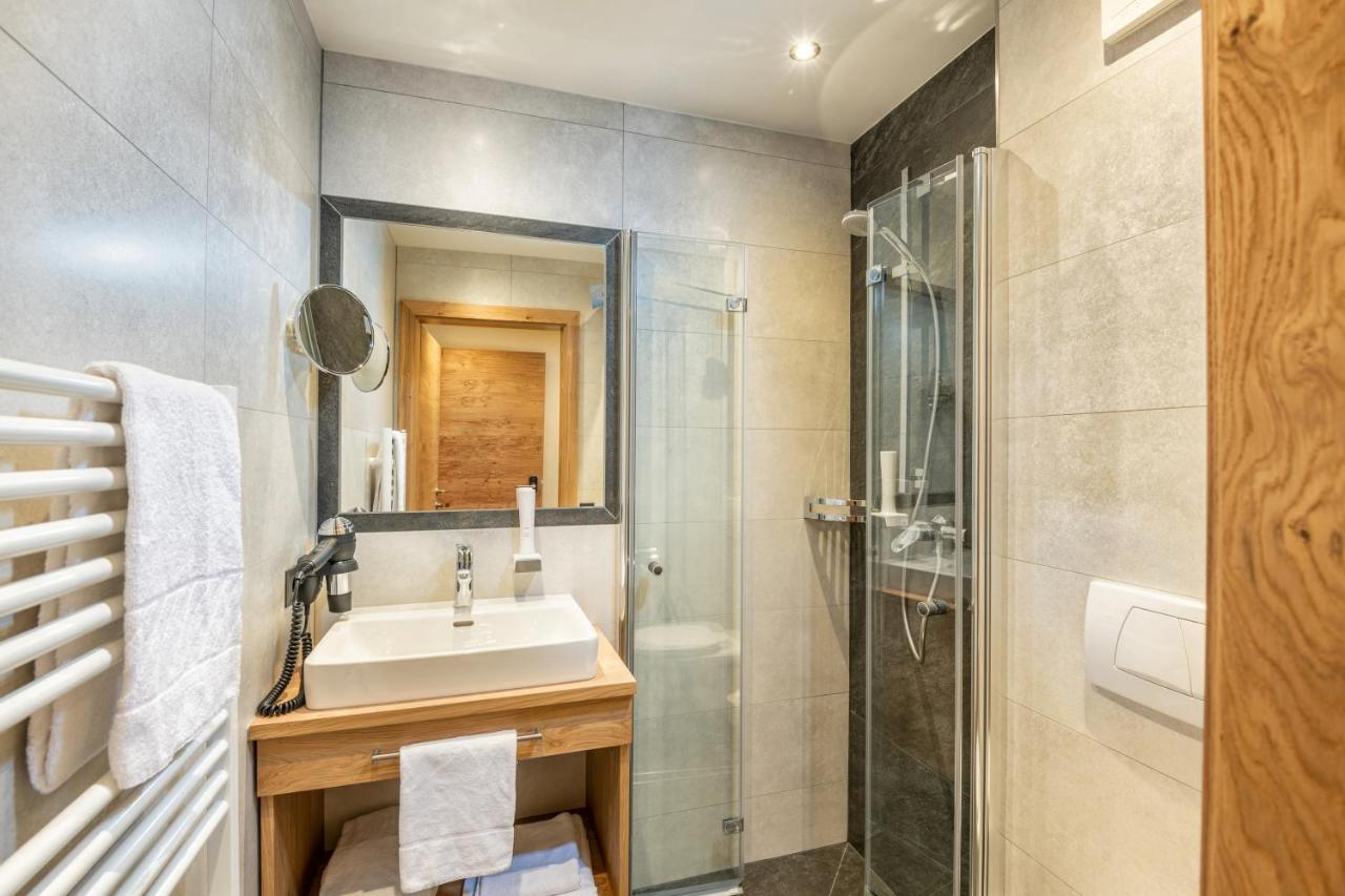 Aparthotel Weningeralm オーバータウエルン エクステリア 写真